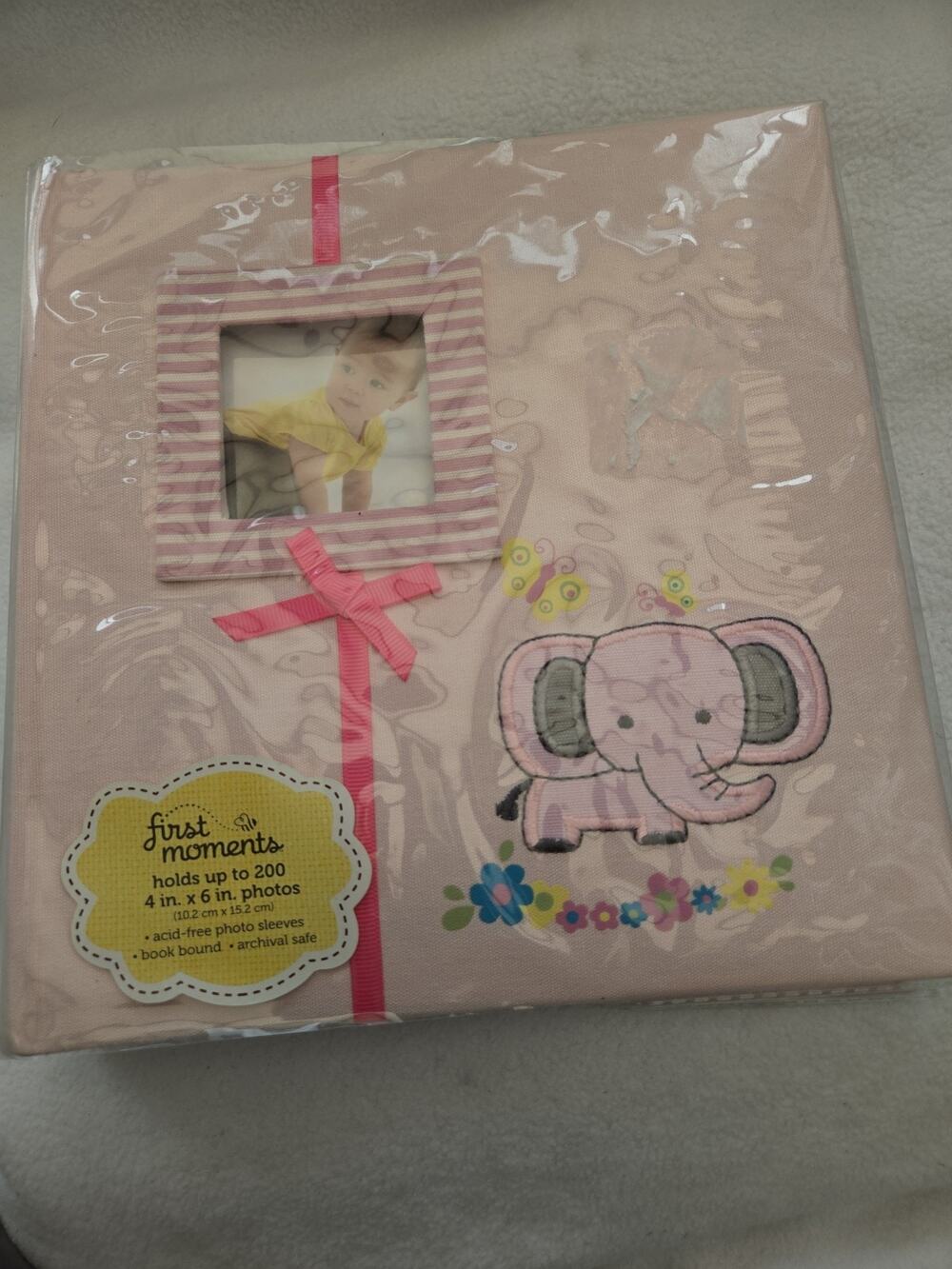 Baby Girl Pink Photo Album - Holds 200 4”x6” Photos - NEW